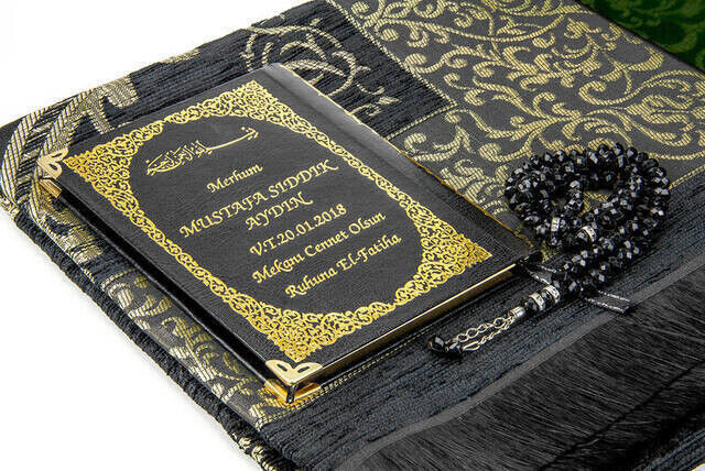 50 PCS - Name Printed Hardcover Book of Yasin - With Prayer Rug - Rosary - Boxed - Dark Green - Mevlit Gift Set - 3