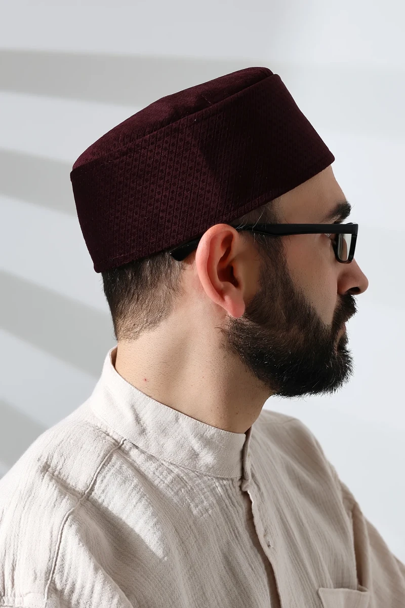 Bordo Petek Kareli Kadife Kalıp Namaz Takkesi - 4