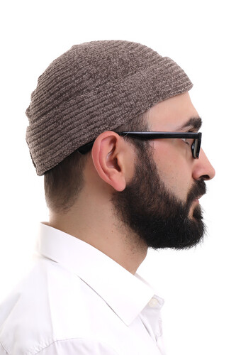 Brown Folded Simple Pattern Winter Velvet Skullcap Hat - 4