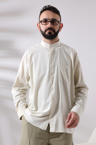 Cream Men's Loose Cut Single Pocket Judge Collar Hajj and Umrah Linen Shirt - 1