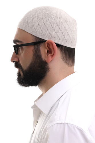 Cream Winter Cross Patterned Woven Skullcap - 3