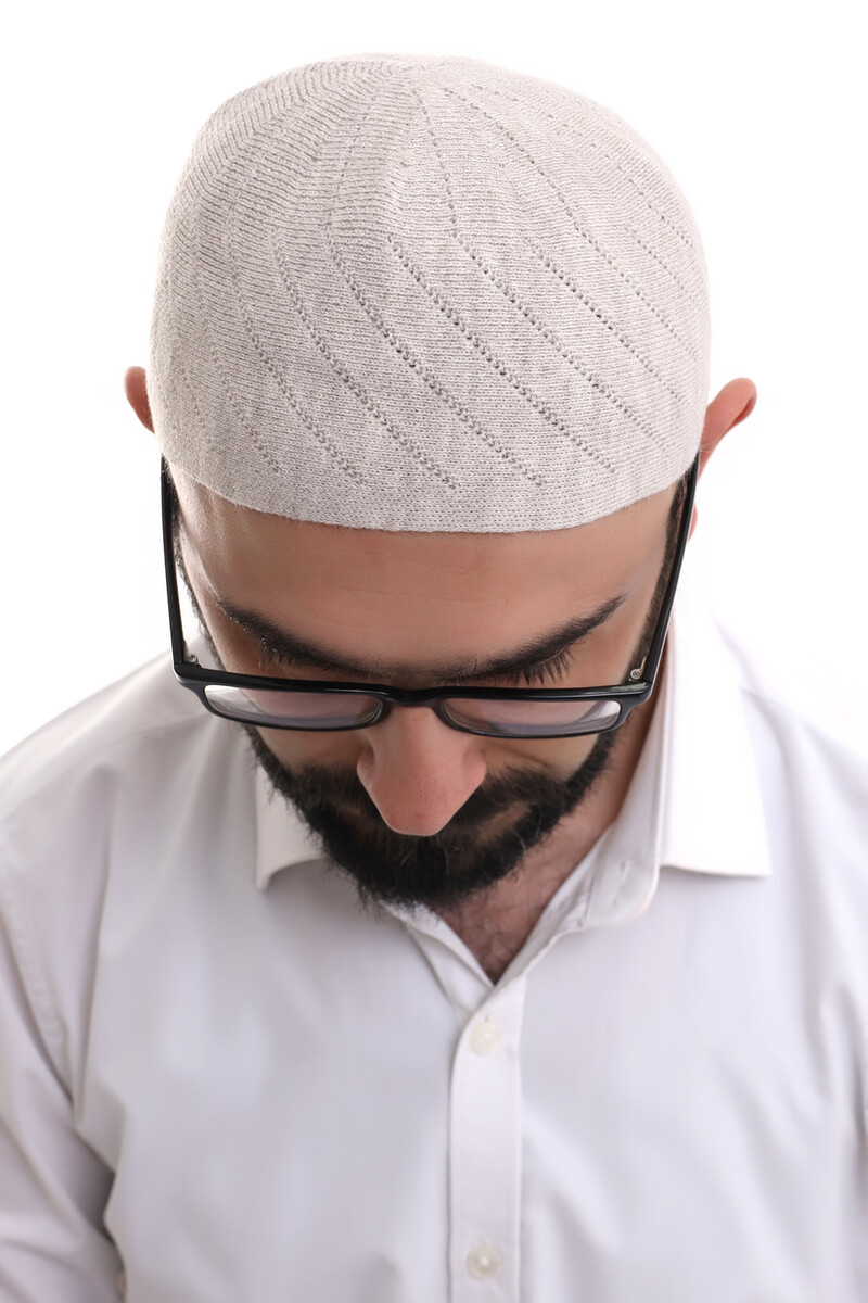 Cream Winter Cross Patterned Woven Skullcap - 5