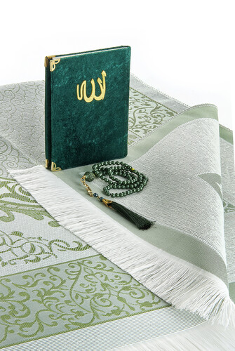 Dowry Prayer Rug Set Luxury Worship Set - Green Color - 3