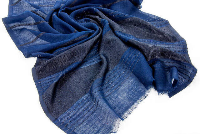 Flamed Silvery Shawl - Navy Blue - 2