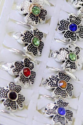 Floral Ladies Ring 42s-6125 - 2