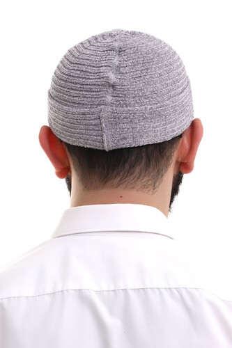 Gray Folded Plain Pattern Winter Velvet Skullcap Hat - 6