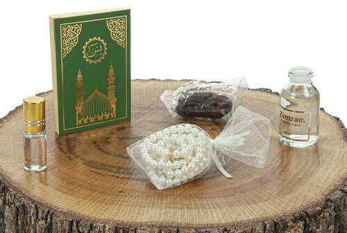 Hajj and Umrah Gift Set - Cream - 2