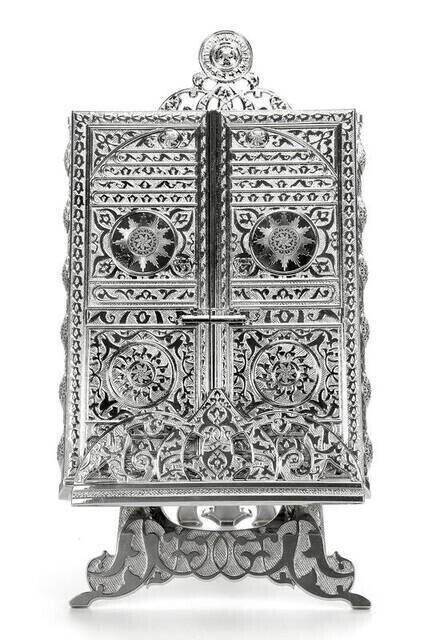 Kaaba Door Designed Silver Color Quran Box with Quran Gift - 1