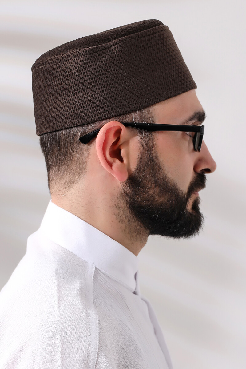 Kahverengi Petek Kareli Kadife Kalıp Namaz Takkesi - 4