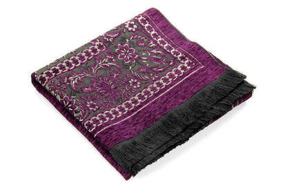 Luxury Mihrab Thick Velvet Prayer Rug Mauve - 2