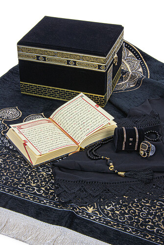 Luxury Velvet Covered Kaaba Boxed Scarf Rosary Dhikirmatik Koran Kerim and Prayer Rug Set - 4