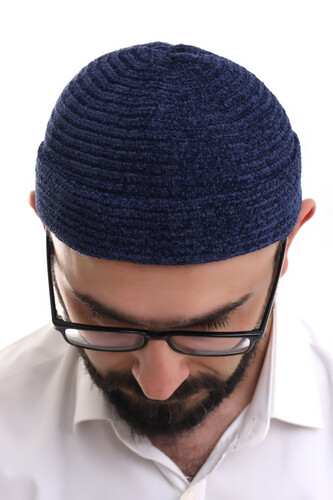 Navy Blue Folded Simple Pattern Winter Velvet Skullcap Hat - 5