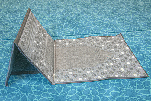 Prayer Rug with Back Support and Carrying Bag - Gray - 7