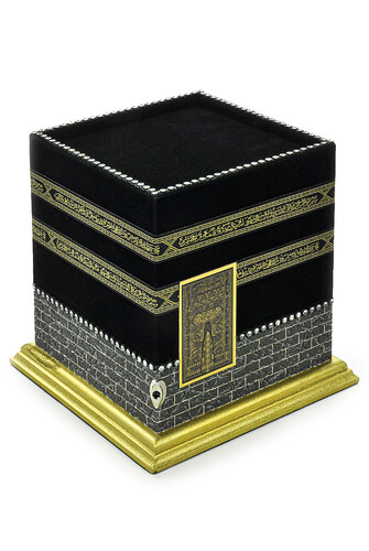 Small Size Model of the Kaaba with Velvet Covered Relief Detail - 1