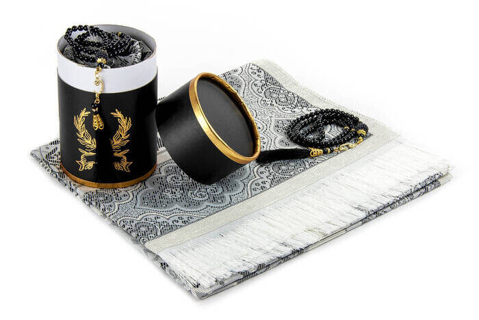 Special Cylinder Box Set with Prayer Rug and Pearl Rosary Black Color - 2