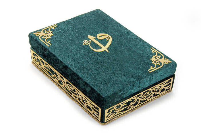 Special Elif Vav Plexi Decorated Gift Velvet Covered Boxed Quran Kerim Green - 3