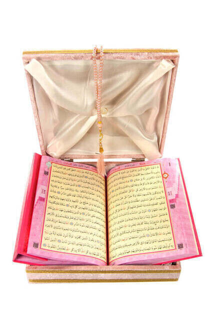 Special Velvet Boxed Quran and Pearl Rosary Set for Mother's Day - 6