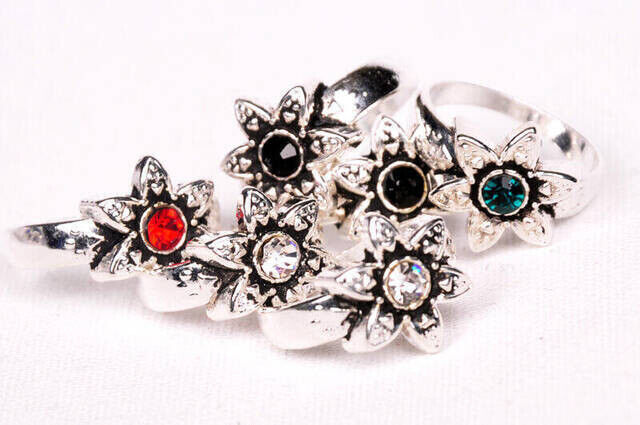 Stone Woman Ring (Pack) -6117 - 1