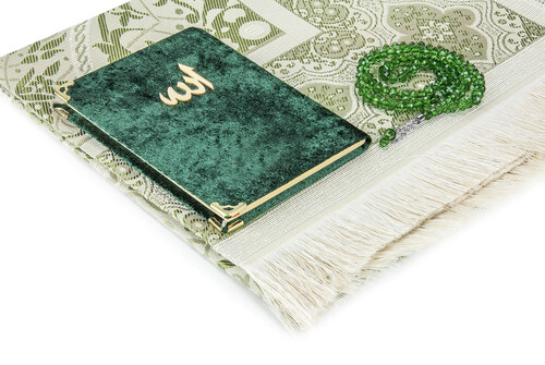 Velvet Book of Yasin Bag Size Prayer Rug Rosary Boxed Green - 2