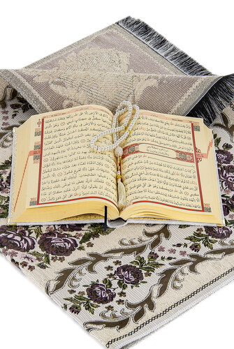 Velvet Covered Box Personalized Gift Quran Set with Prayer Rug Cream - 4