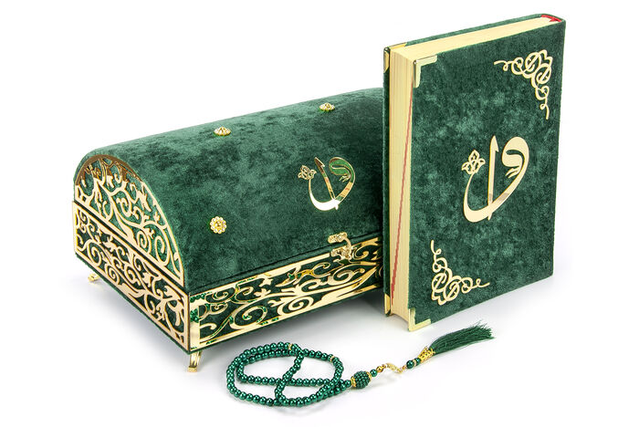 Velvet Covered Quran Set with Treasure Chest Green - 2