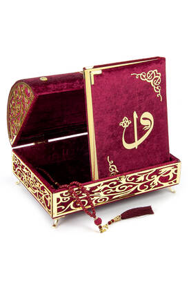 Velvet Covered Quran Set with Treasure Chest Red - 1