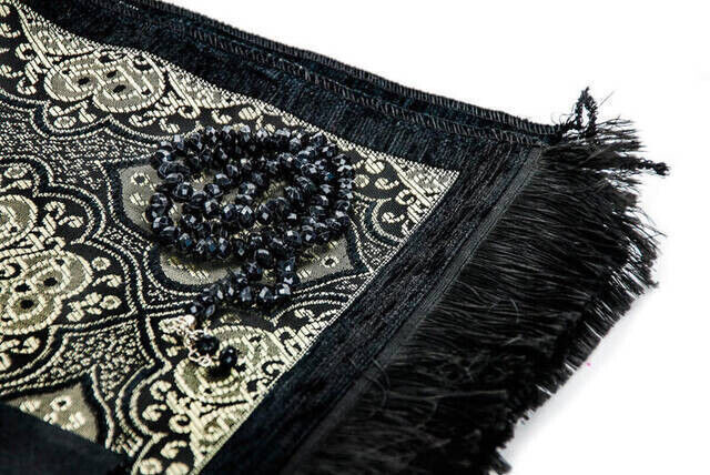 Velvet Covered Yasin Prayer Rug Rosary Set With Box Black - 3