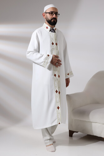 White Men's Prayer Dress Pattern Embroidered Judge Collar Imam Robe - 3