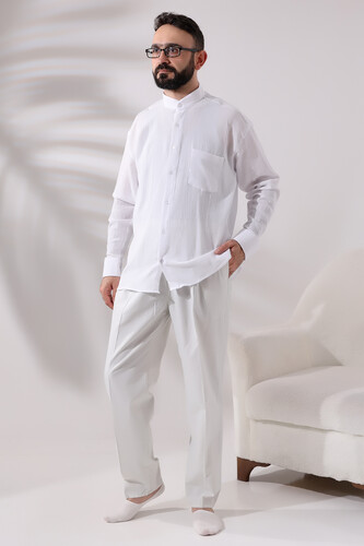 White Men's Relaxed Cut Collar Sile Cloth Hajj and Umrah Shirt - 4